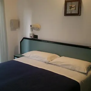 ** Hotel Caravelle Italia
