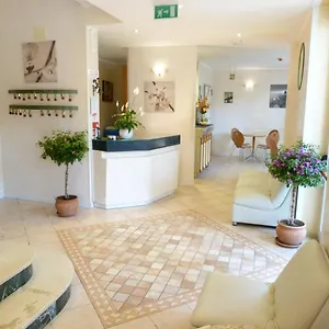  Hotel Monti Italia